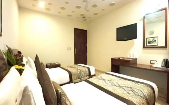 Hotel Sun City by OYO