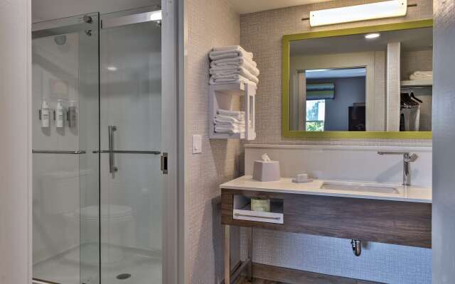 Hampton Inn & Suites by Hilton Keene