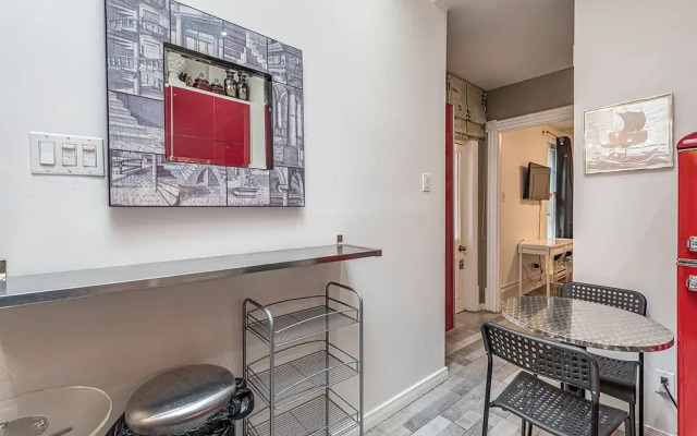Beautiful 2 BR in the Heart of Downtown