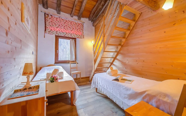 Le Fratte Sport and Relax in Hilly Area