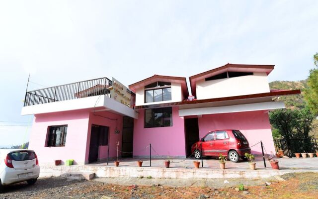 OYO 13472 Himalayan Valley