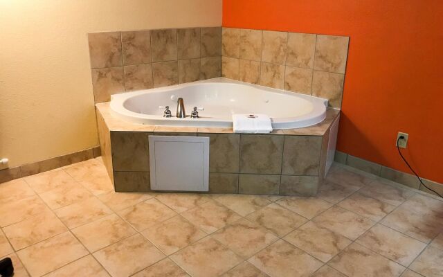 Rodeway Inn & Suites