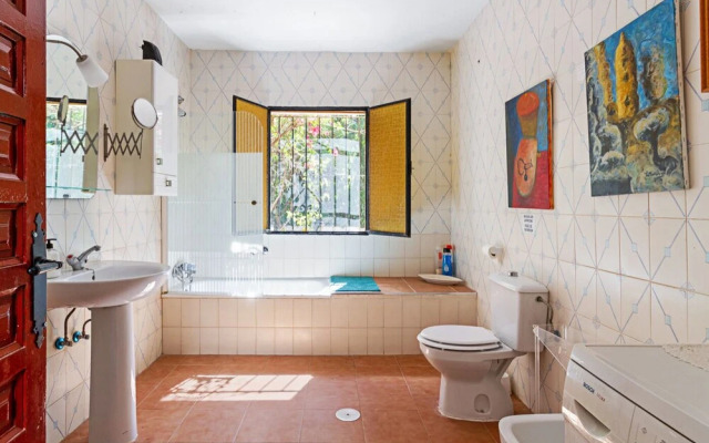 Casa Rural con Piscina Privada en Málaga