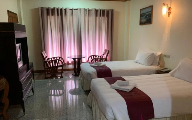 Tak Andaman Resort & Hotel