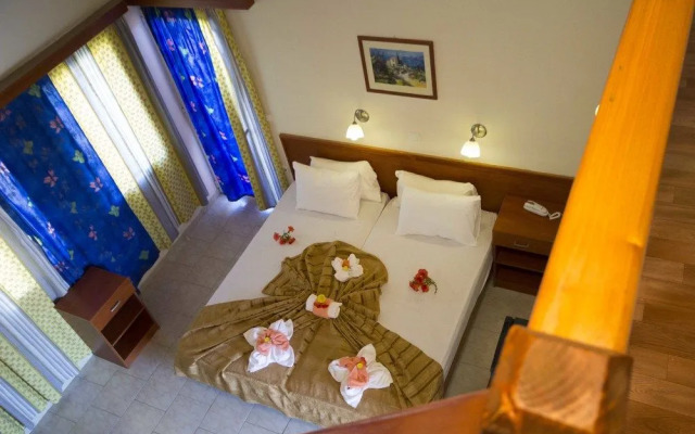 Almyros Villas Resort