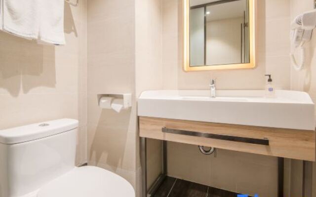 Hanting Premium Hotel Lianyungang Suning Plaza