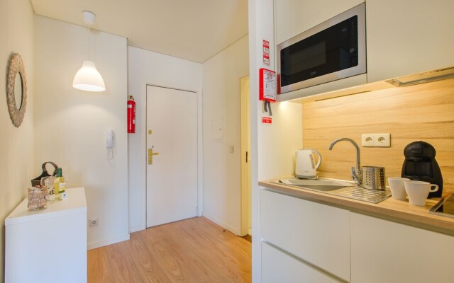 Charming Flat @ Trindade II