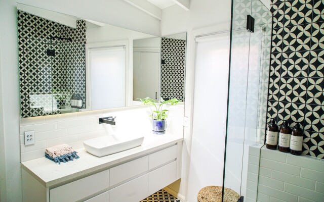 Your Luxury Escape - Paradise Palms