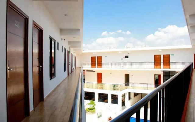 Acacia Hotel