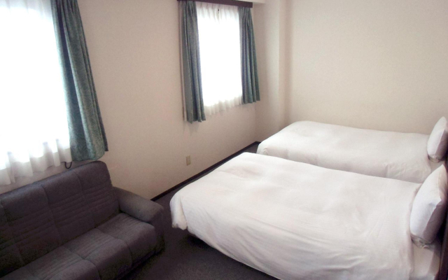 Hotel Green Line
