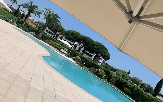 Studio moderne - Port de Mandelieu - Proche Mer -