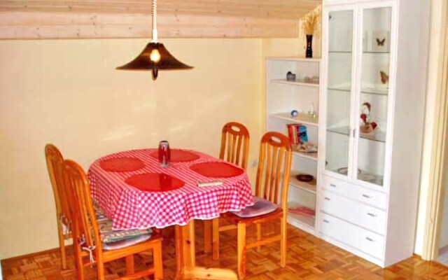 Apartment and Rooms Katica