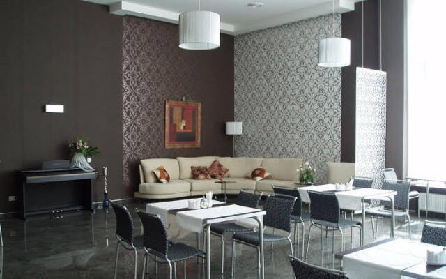 ZS Club Hotel