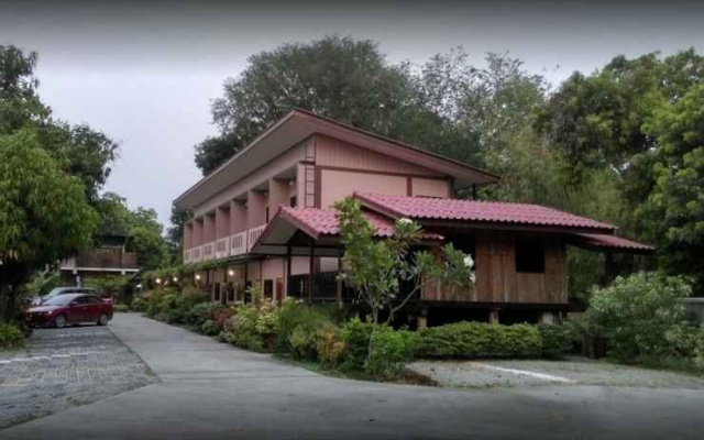 Waree Resort