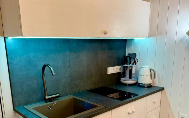 Зелёный колобок