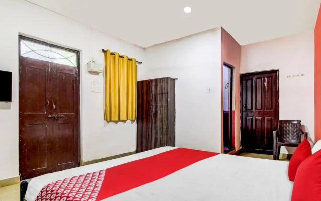 OYO Flagship 80693 New Galaxy Guest House