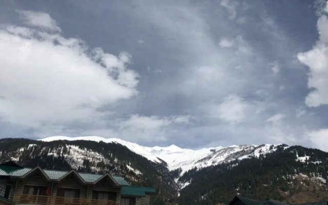 The Laurent and Banon Resorts