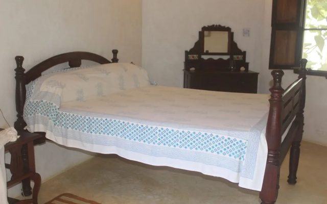 Kijani Hotel