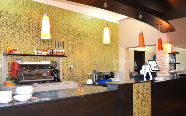 Hillside Plaza Hotel