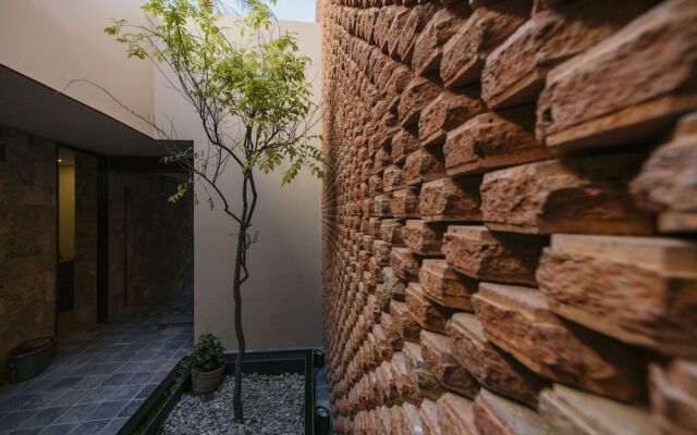Punta Agave Suites