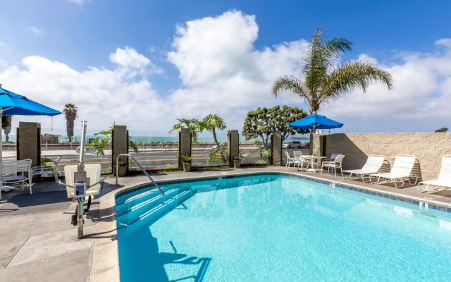 Capistrano Surfside Inn