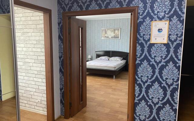 Много квартир на улице Рябикова 75