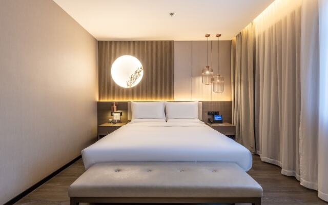 Xi 'an Orange Crystal Hotel