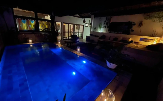 Tropical House