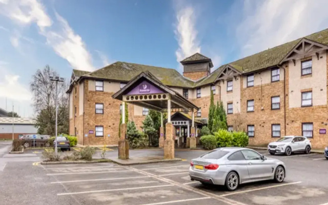 Premier Inn Glasgow Airport