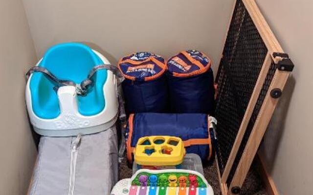 Moonlight Cove - Lakeside Lodge