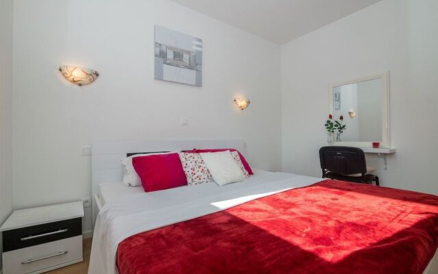 Apartment Matmar
