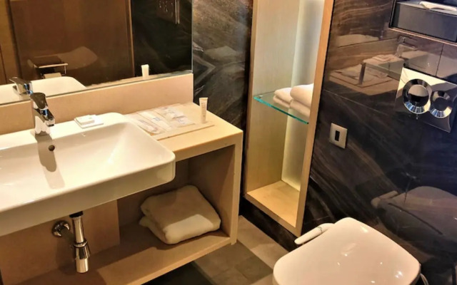 Novotel Chandigarh Tribune Chowk