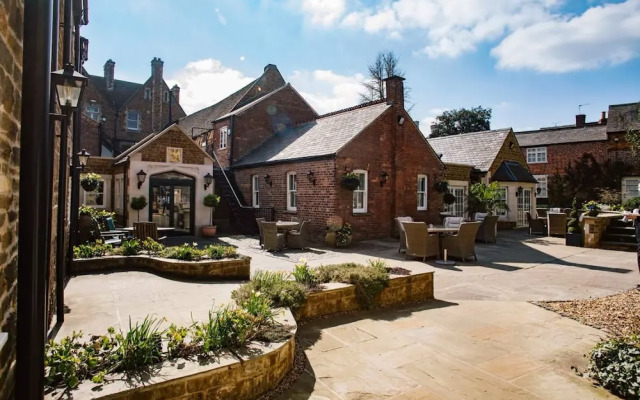 The Falcon Hotel