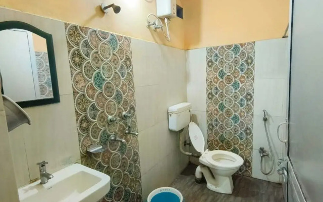 Hotel J B Palace