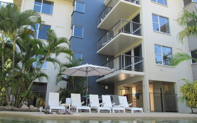 Island Palms Resort