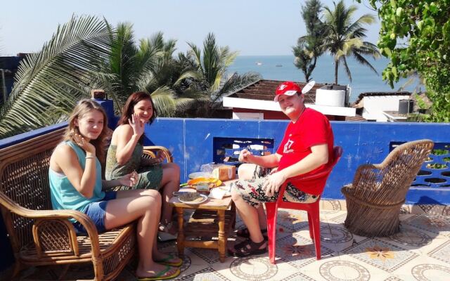Kiara Beach Hotel