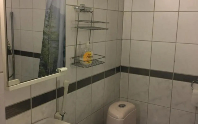 Yrjänäntie Home Apartment