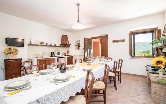 Stunning Home In Acquasparta Tr With Wifi And 9 Bedrooms