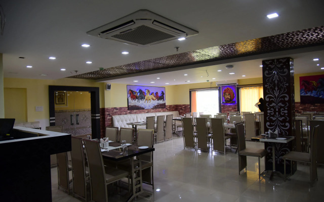 Pabitra Royal Regency