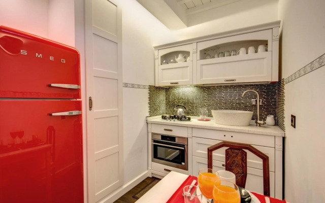 Campo de' Fiori Stylish White