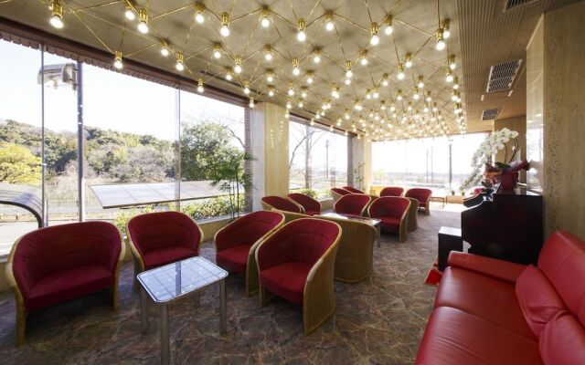 Toyokawa Grand Hotel