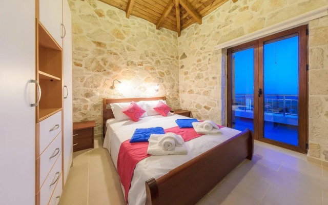 Orient Villas Traditional
