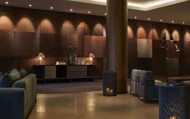 Infinity Hotel & Conference Resort Munich