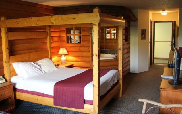 Days Inn & Suites by Wyndham Williamsburg IA North