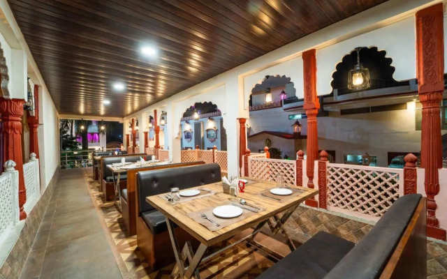 Hotal Paradise Palace Inn (Highway Hotel)