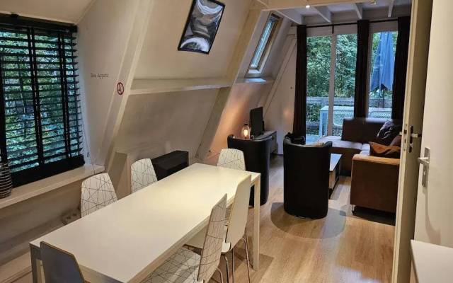 Durbuy Chalet With Modern Comforts