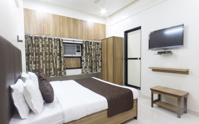 OYO 935 Hotel Palkhee