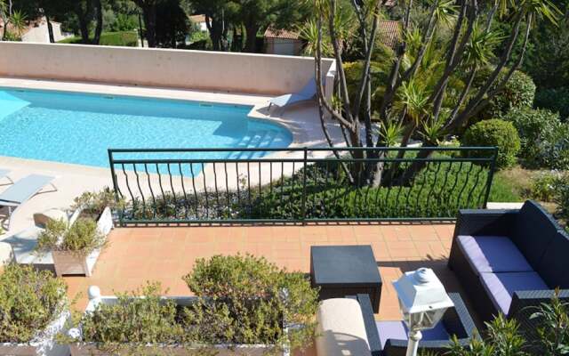 Boutique Villa in Sainte-maxime With Pool