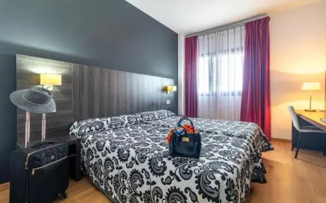 Hotel Abades Via Norte