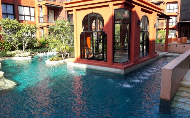 Bluroc Hua Hin Resort Condo